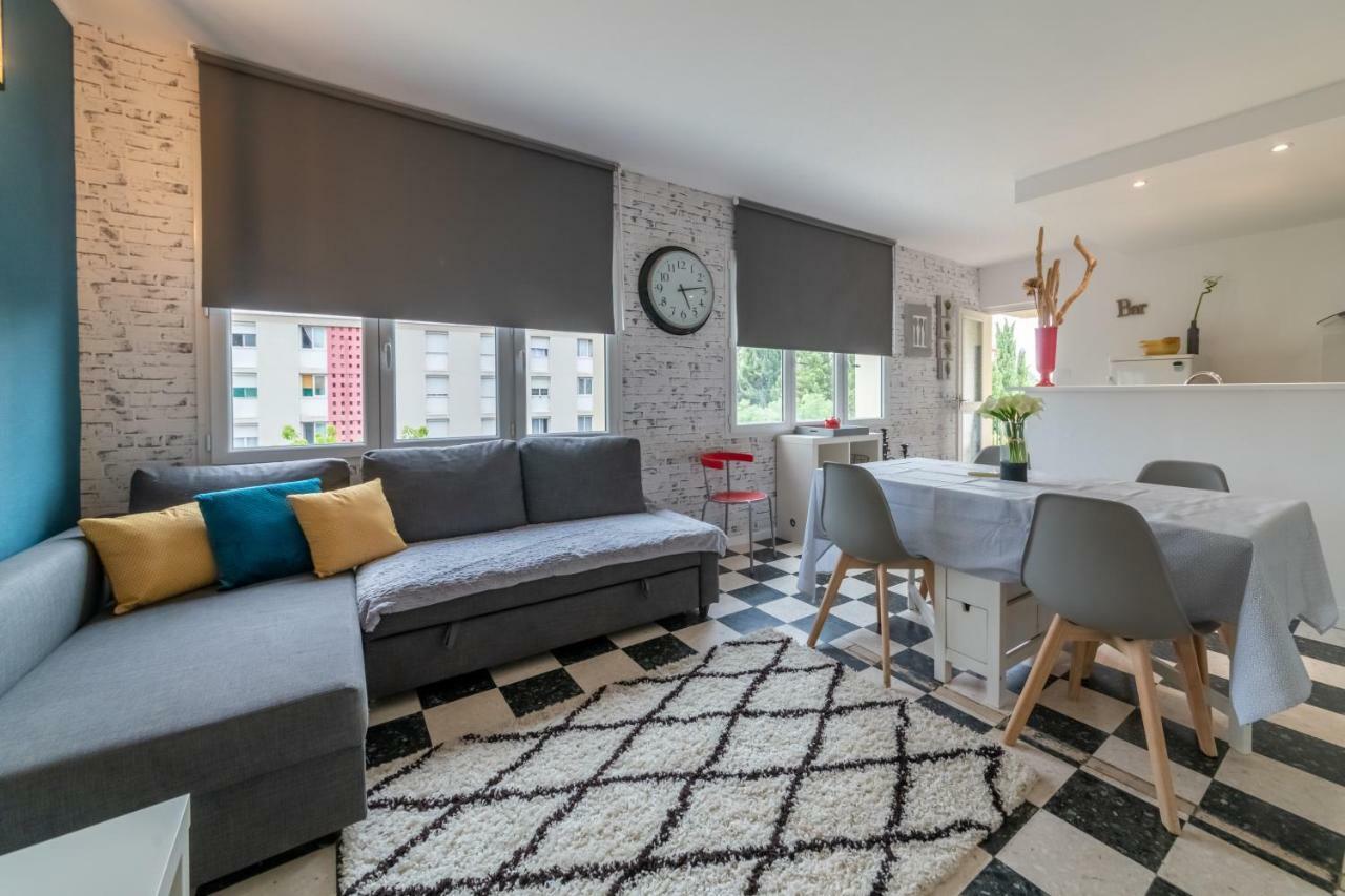 アヴィニョンLogement Cosy Et Moderneアパートメント エクステリア 写真